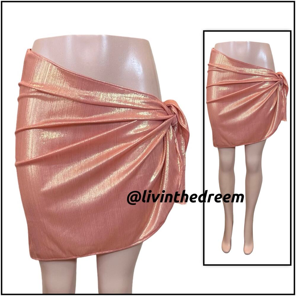 Moda Minx Shimmering Lights Short Sarong $59 - Picture 4 of 13